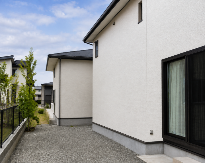 住宅の既存部分へ新たな空間を加えた増築工事の施工事例の施工前写真1