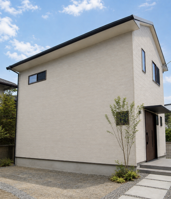 ダークカラーの外壁でまとめた1階部分の増築工事の施工前写真1